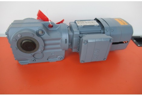 137 RPM (74Hz)  kW Asmaat 30 mm  . UNUSED 